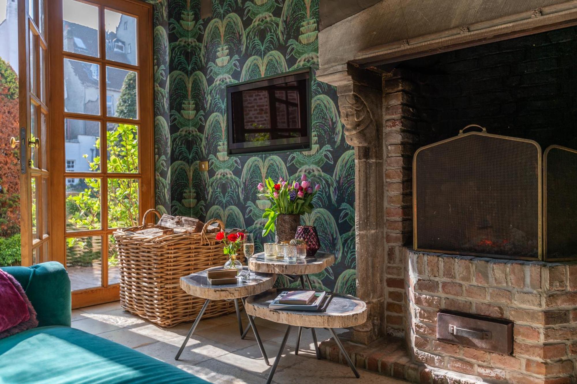 Exclusive Suites The Secret Garden Bruges Exterior photo